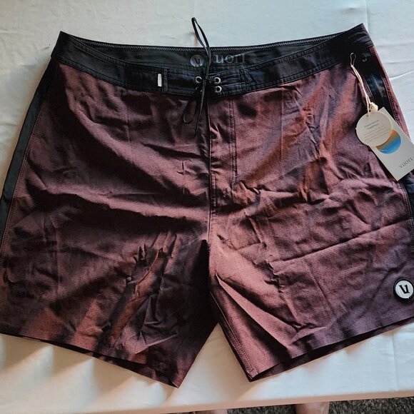 Vuori Men's Peak Boardshort, Size 36 - Picture 1 of 4